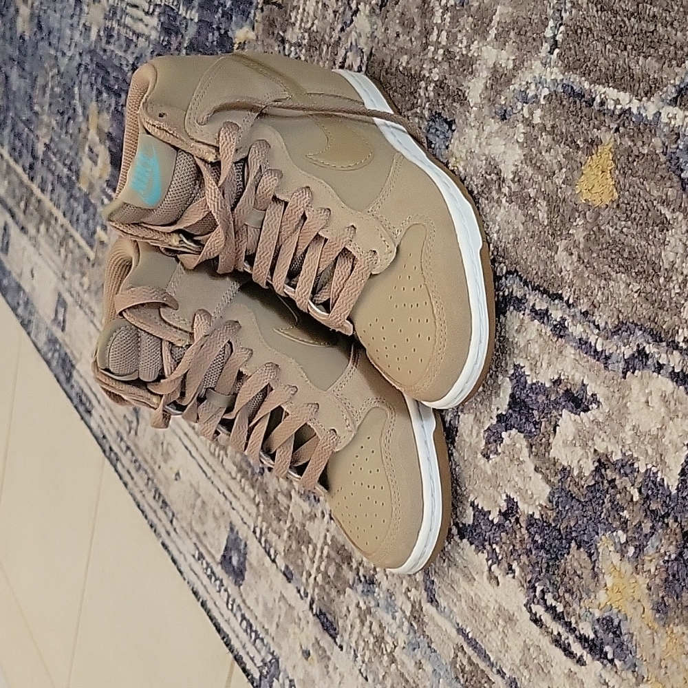 Nike Sky Hi Women's Suede
